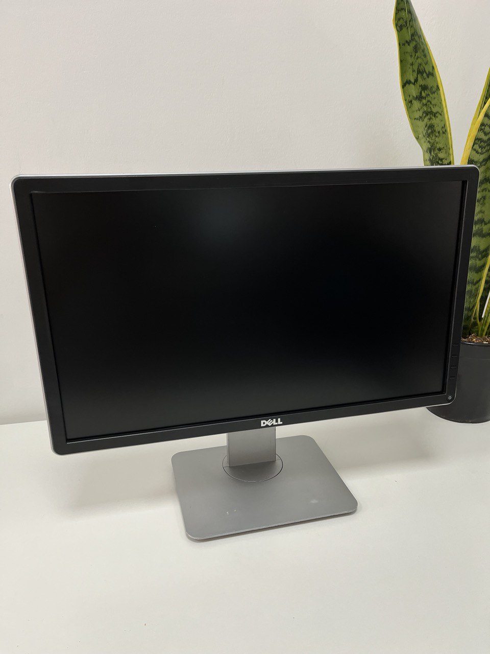Monitor Dell P2214 HB - SuperSale.ae