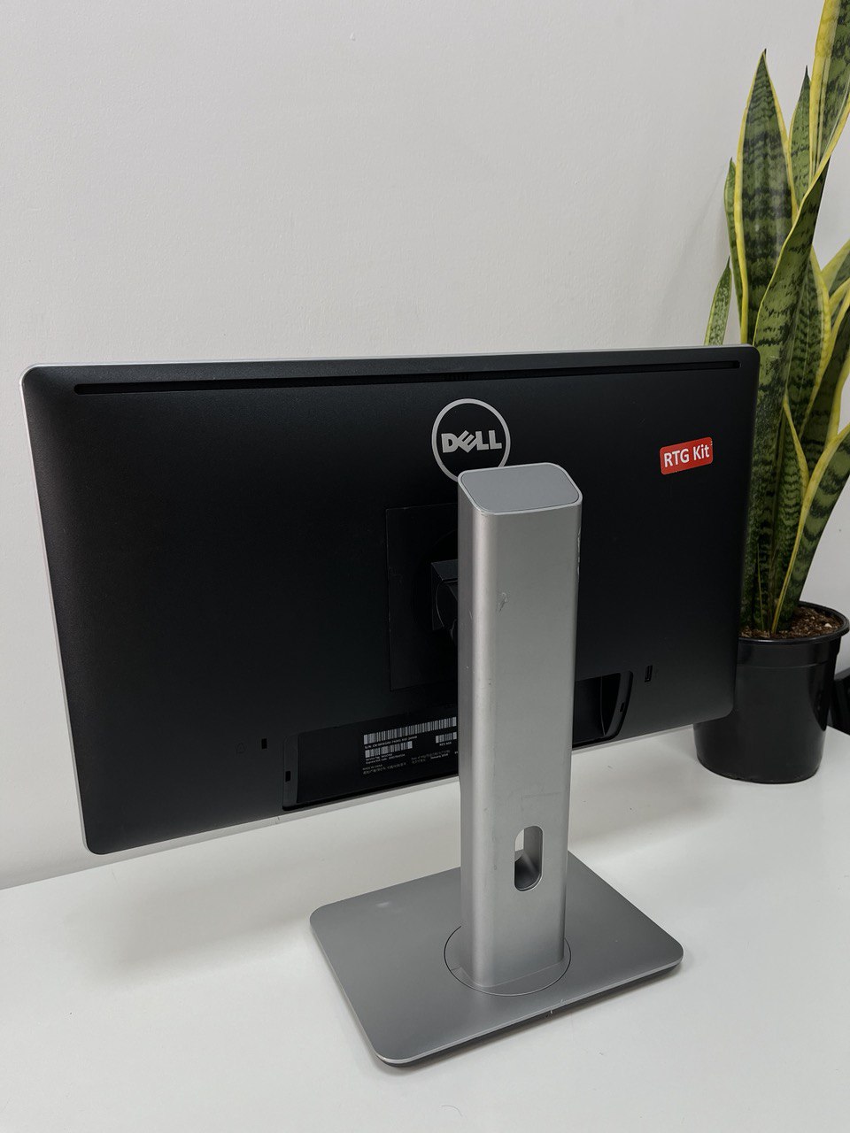Monitor Dell P2214 HB - SuperSale.ae