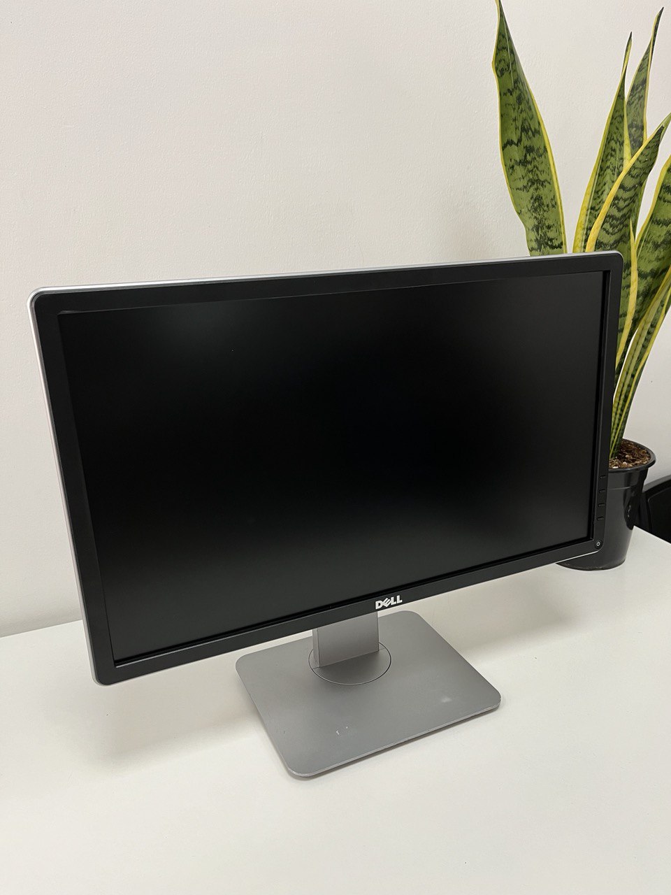 Monitor Dell P2214 HB - SuperSale.ae