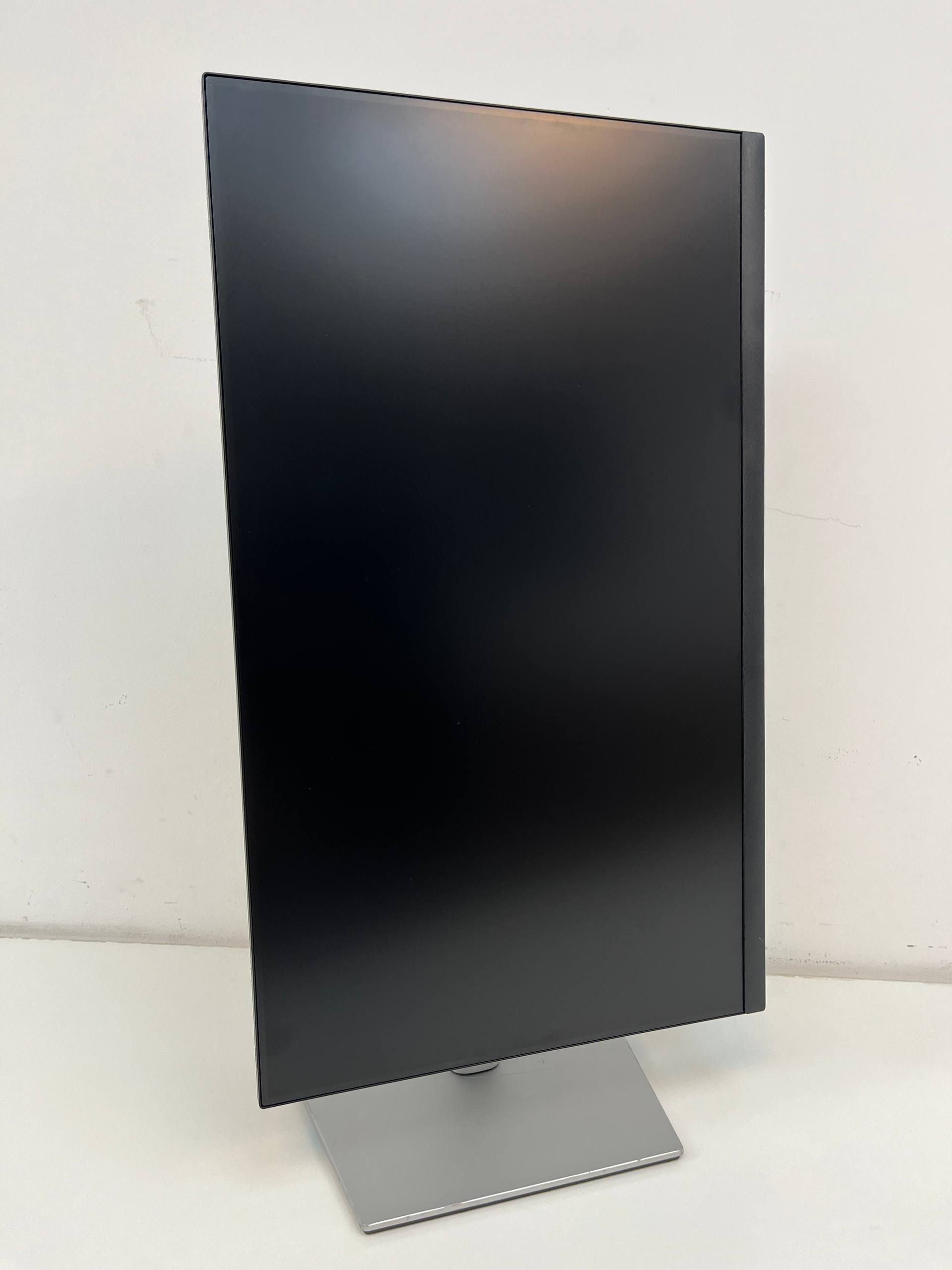 Monitor Dell P2419H Borderless - SuperSale.ae