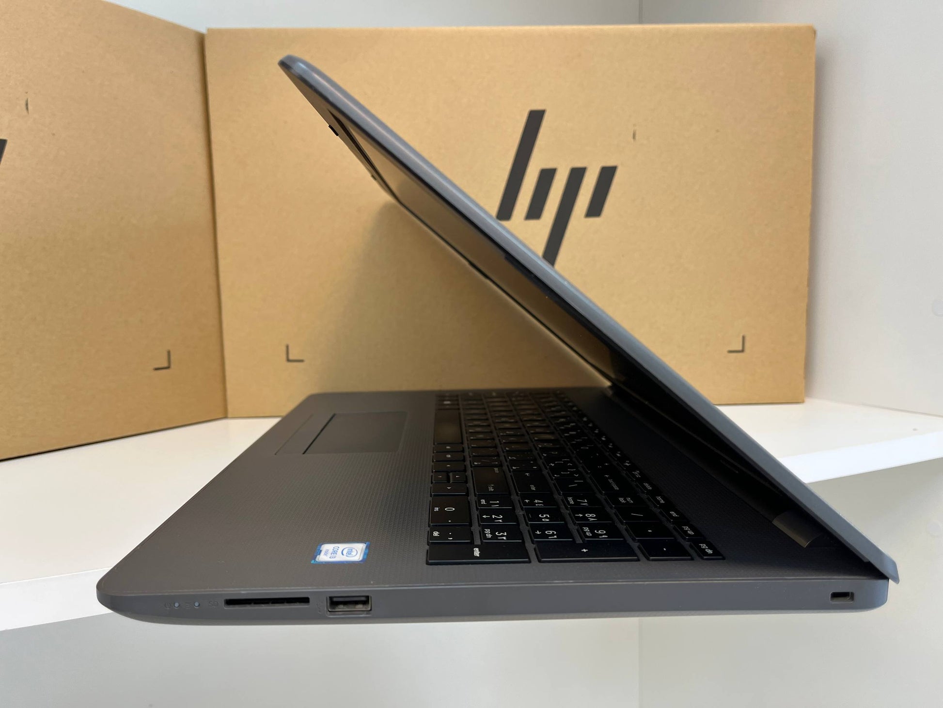 HP 250 G6 – INTEL CORE I3-6006U 6TH GEN, 8GB DDR4 RAM, 500GB SSD, 15.6" FULL HD – INTEL HD GRAPHICS LAPTOP - SuperSale.ae