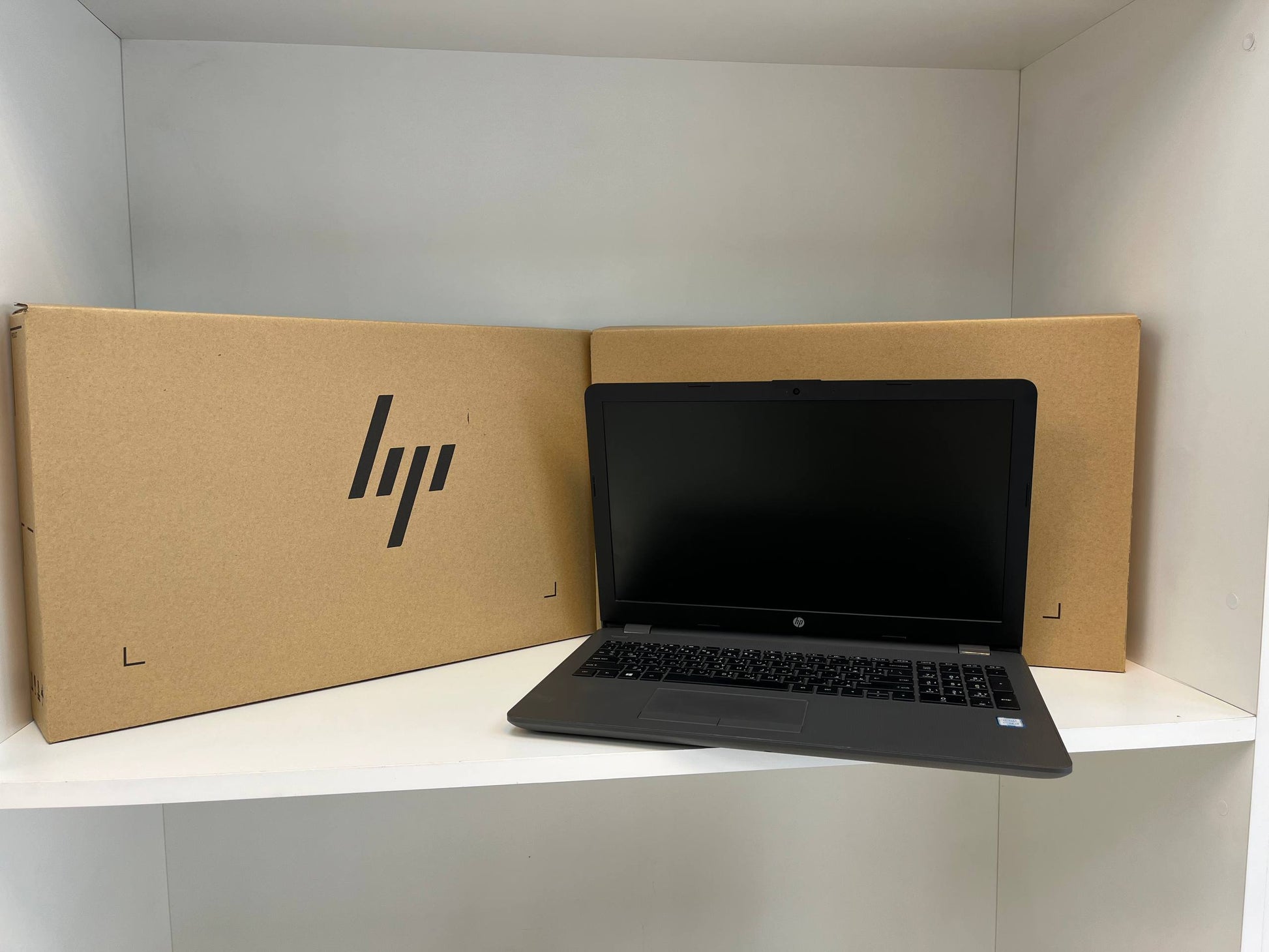 HP 250 G6 – INTEL CORE I3-6006U 6TH GEN, 8GB DDR4 RAM, 500GB SSD, 15.6" FULL HD – INTEL HD GRAPHICS LAPTOP - SuperSale.ae